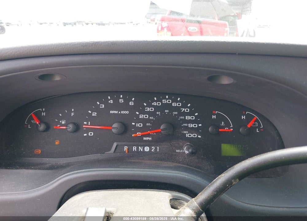 2006 FORD E-350 SUPER DUTY CHATEAU/XL/XLT VIN: 1FBNE31L86HA24935