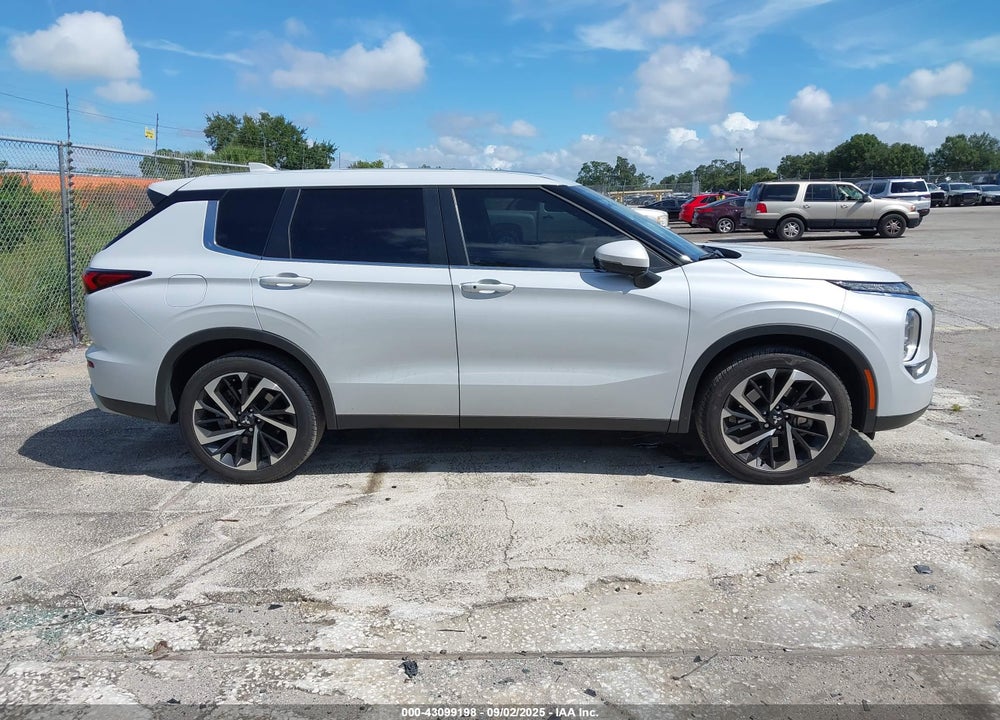 2024 MITSUBISHI OUTLANDER SE 2.5 2WD VIN: JA4J3VA89RZ019582