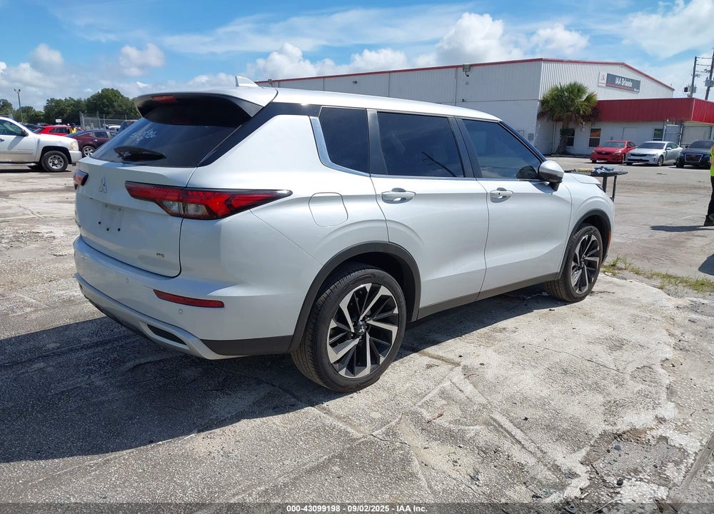 2024 MITSUBISHI OUTLANDER SE 2.5 2WD VIN: JA4J3VA89RZ019582