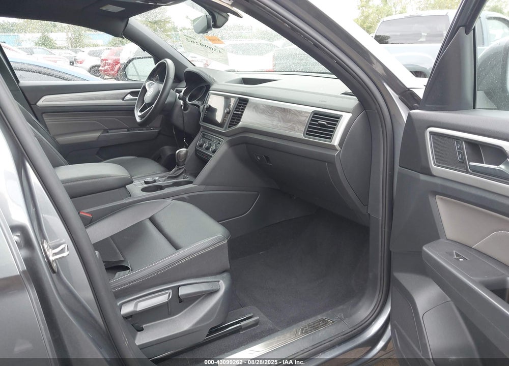2021 VOLKSWAGEN ATLAS CROSS SPORT VIN: 1V2KE2CA7MC227070