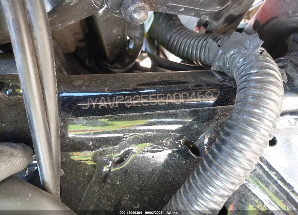 2014 YAMAHA XVS1300 CT/CFD VIN: JYAVP32E5EA004697