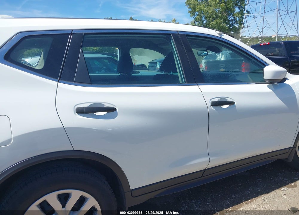 2020 NISSAN ROGUE VIN: 5N1AT2MT0LC764196