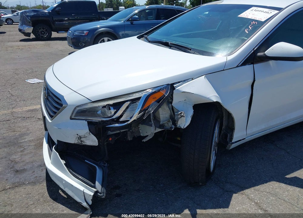 2016 HYUNDAI SONATA SE VIN: 5NPE24AF3GH361195