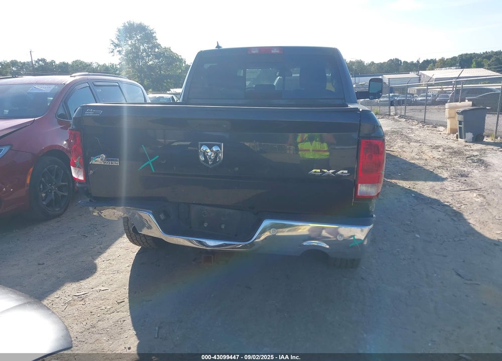 2015 RAM 1500 VIN: 1C6RR7LTXFS777883