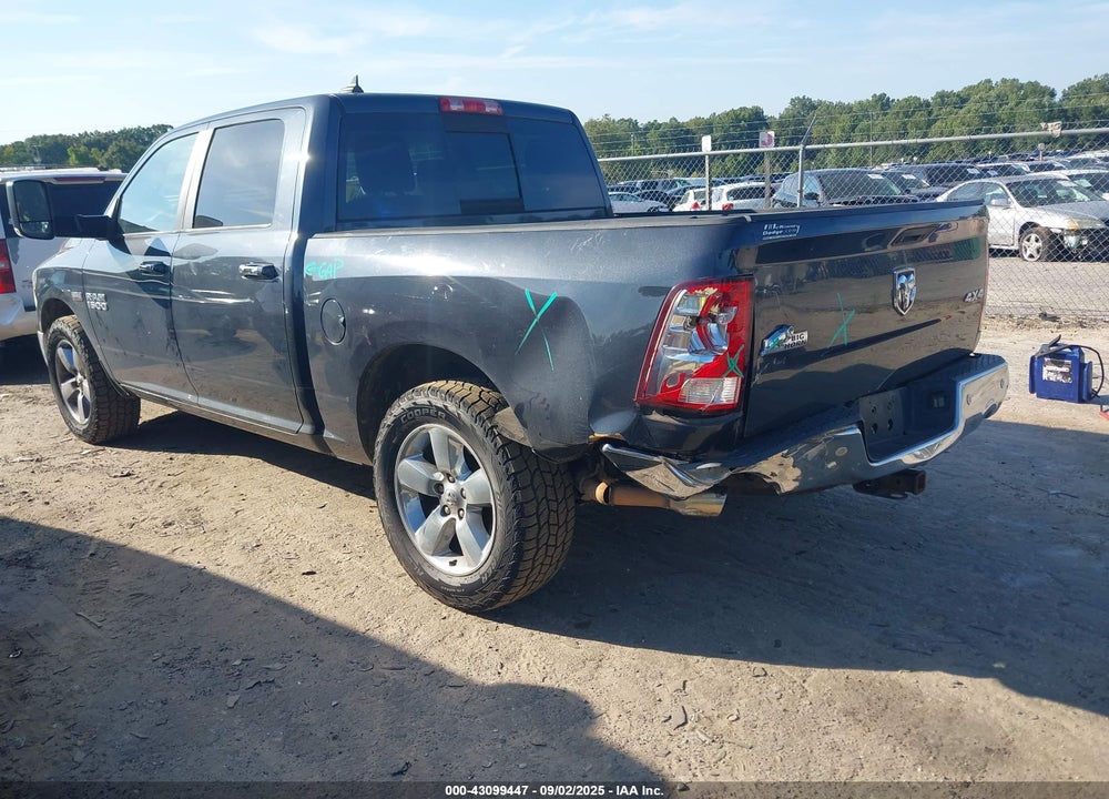 2015 RAM 1500 VIN: 1C6RR7LTXFS777883