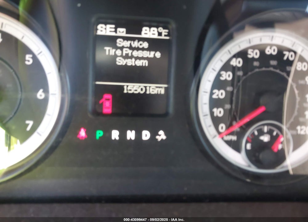 2015 RAM 1500 VIN: 1C6RR7LTXFS777883