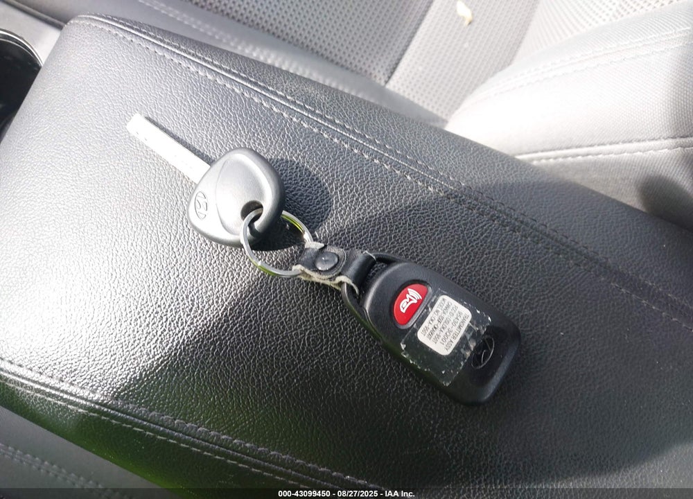 2013 HYUNDAI SONATA VIN: 5NPEB4AC4DH784269