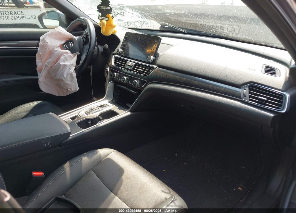 2014 INFINITI Q50 VIN: JN1BV7AP1EM674014