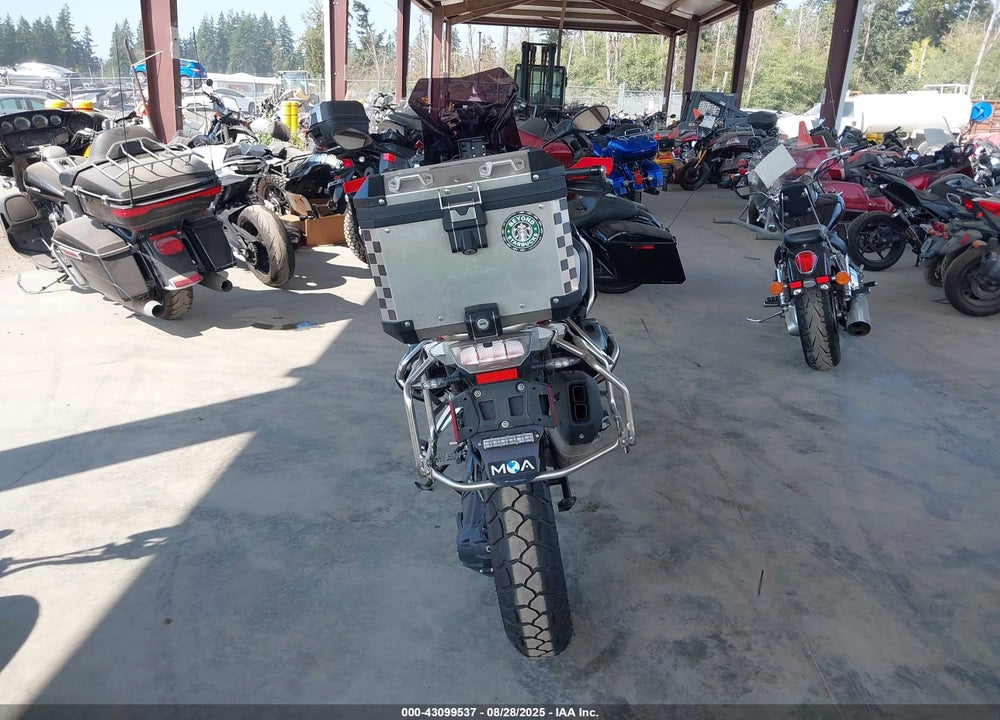 2016 BMW R1200 GS ADVENTURE VIN: WB10A1206GZ666508