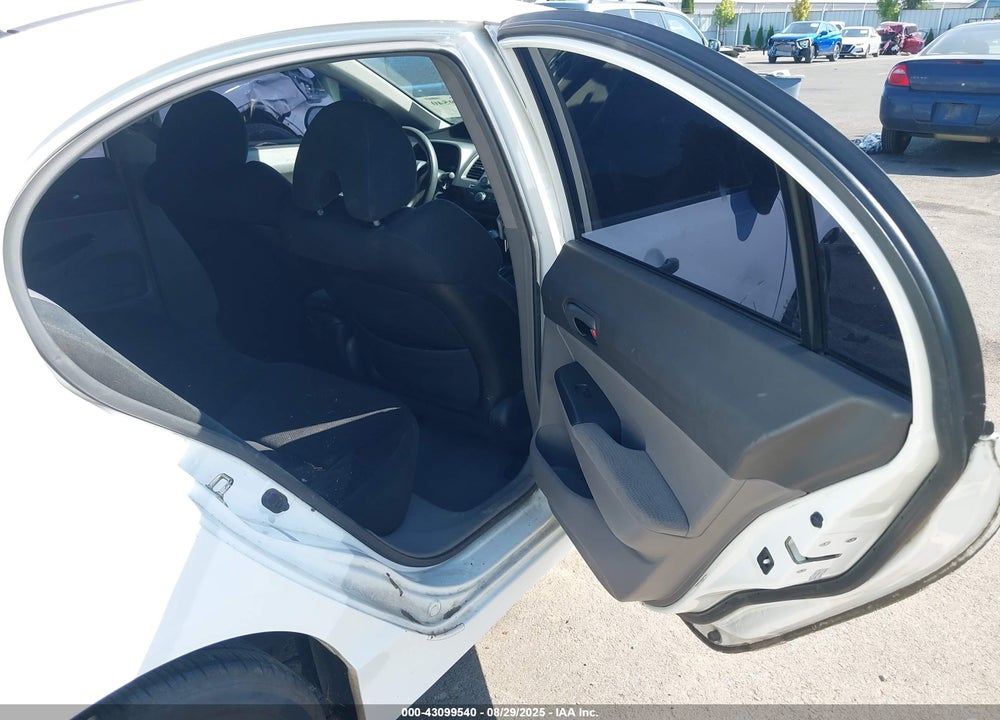 2010 HONDA CIVIC VP VIN: 2HGFA1F39AH568826