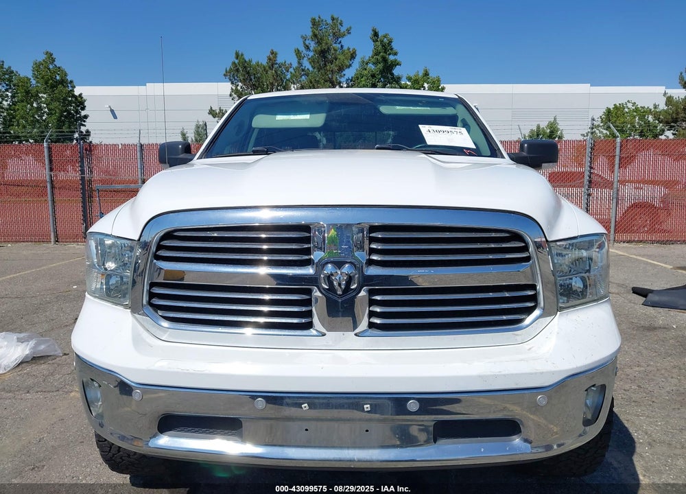 2017 RAM 1500 VIN: 1C6RR6LG2HS556262