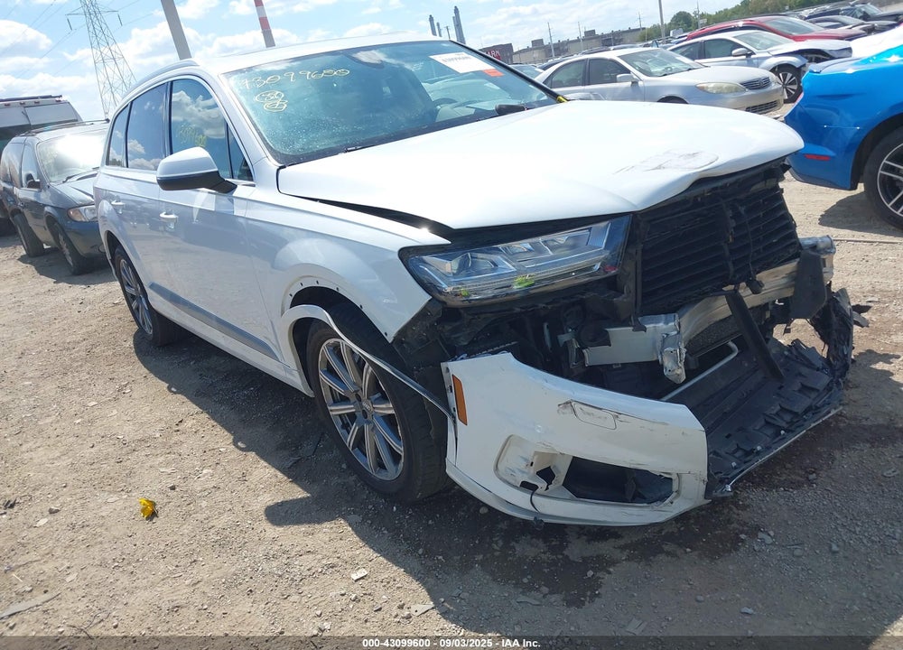 2018 AUDI Q7 3.0T PREMIUM VIN: WA1LAAF71JD049149