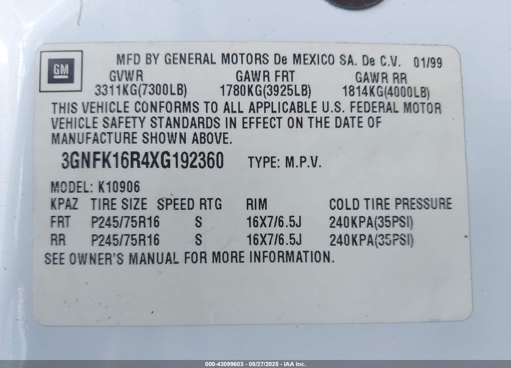 1999 CHEVROLET SUBURBAN 1500 LT VIN: 3GNFK16R4XG192360