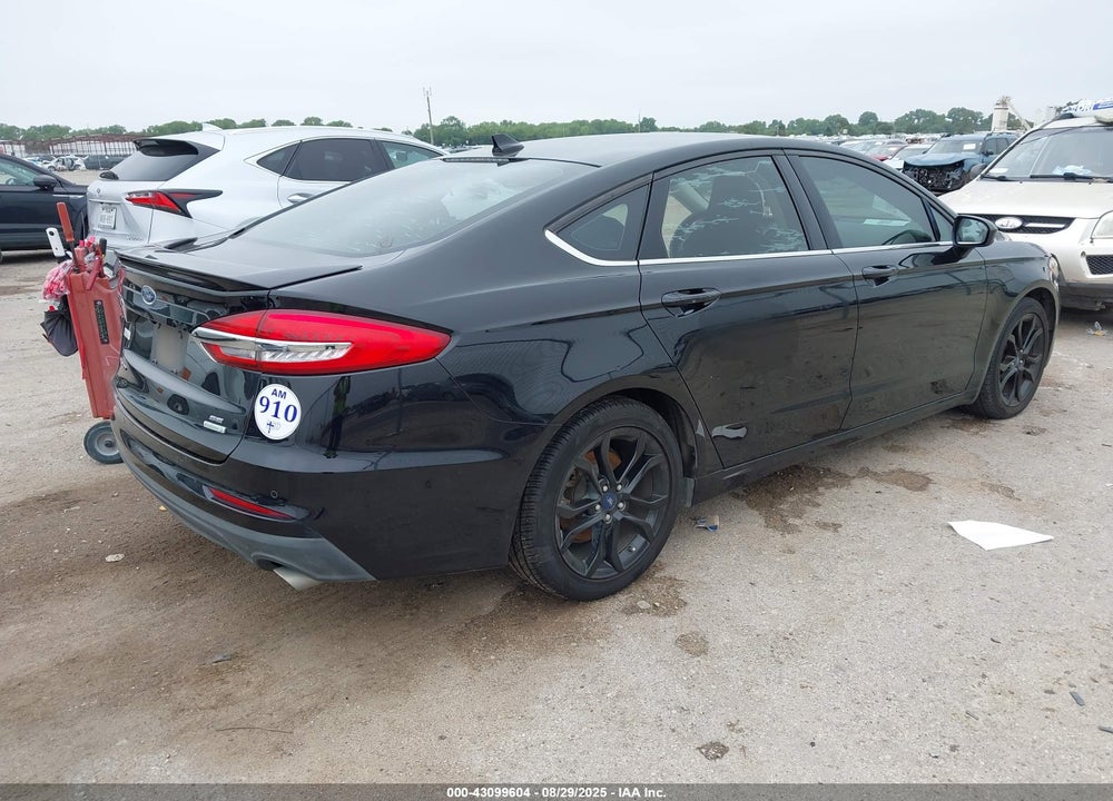 2019 FORD FUSION VIN: 3FA6P0HD7KR198145