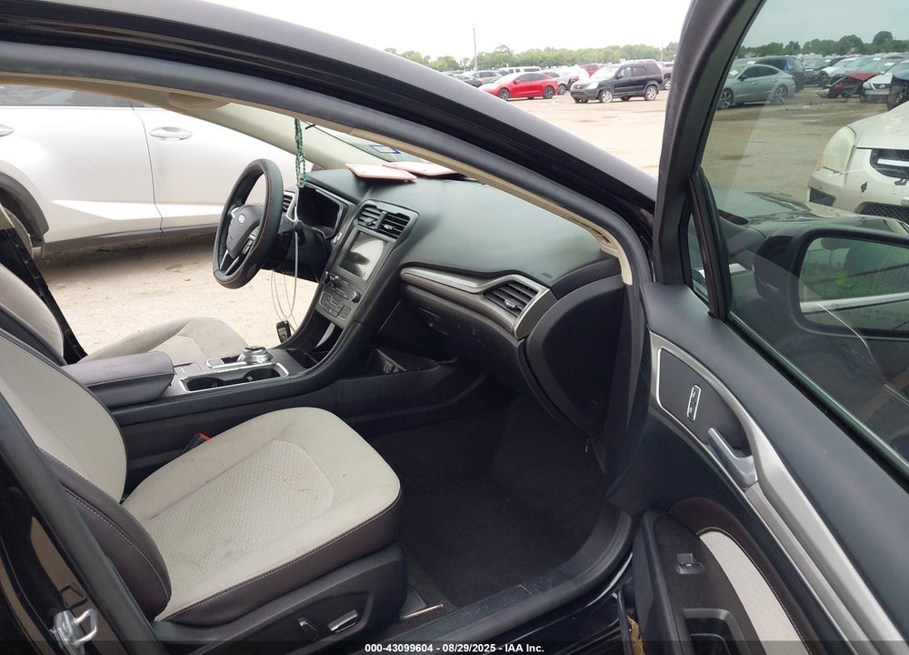 2019 FORD FUSION VIN: 3FA6P0HD7KR198145