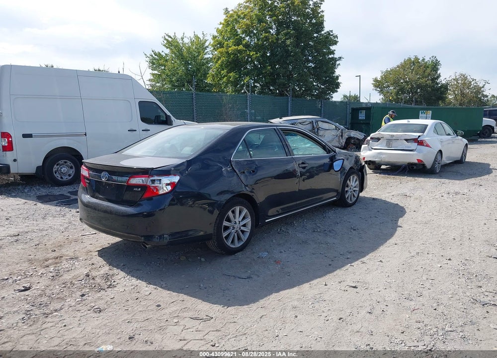 2012 TOYOTA CAMRY XLE VIN: 4T4BF1FK2CR181090