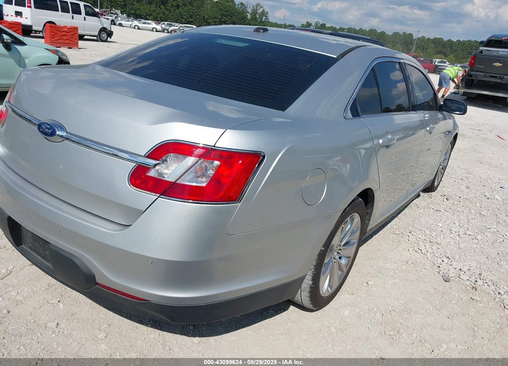 2011 FORD TAURUS VIN: 1FAHP2FW0BG127224
