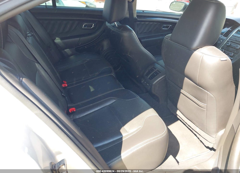 2011 FORD TAURUS VIN: 1FAHP2FW0BG127224