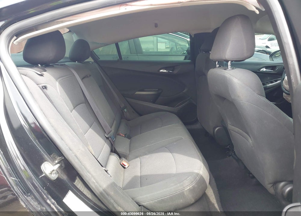 2017 CHEVROLET CRUZE LT AUTO VIN: 1G1BE5SM5H7206885