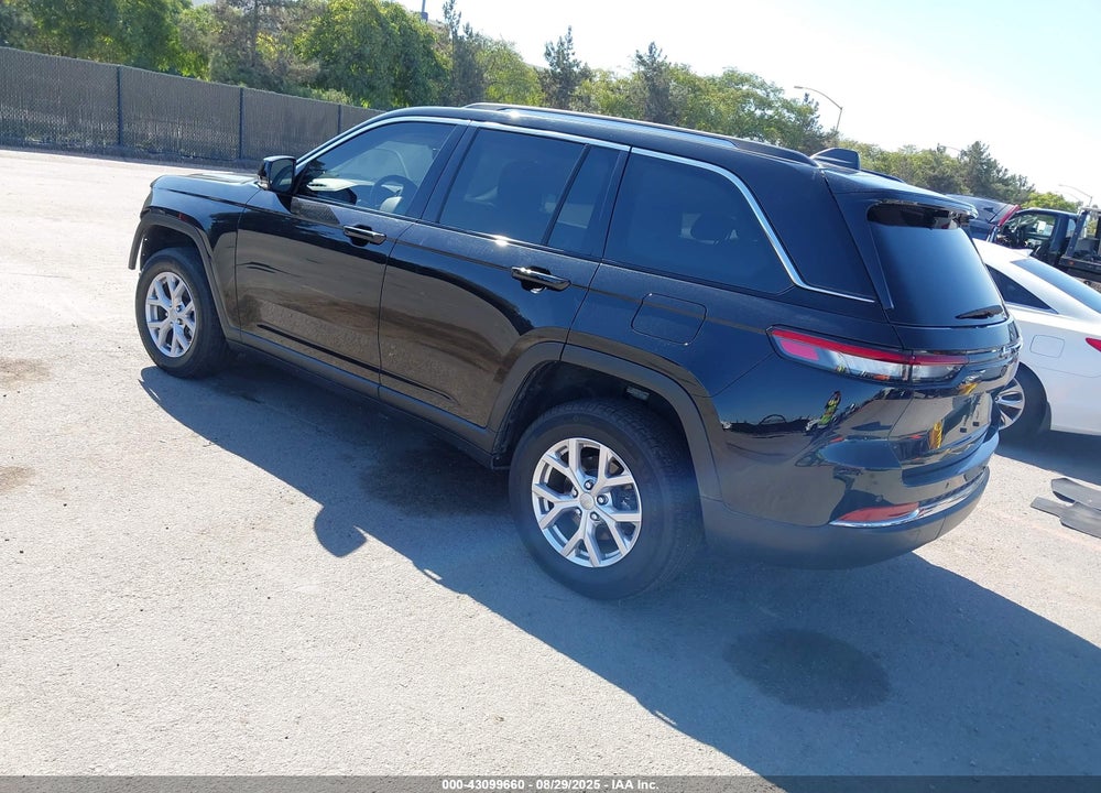 2022 JEEP GRAND CHEROKEE LIMITED 4X4 VIN: 1C4RJHBG5N8533757