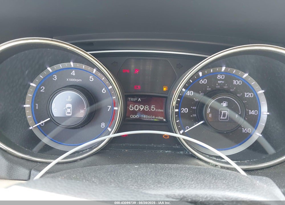 2013 HYUNDAI SONATA VIN: 5NPEB4AC1DH712638