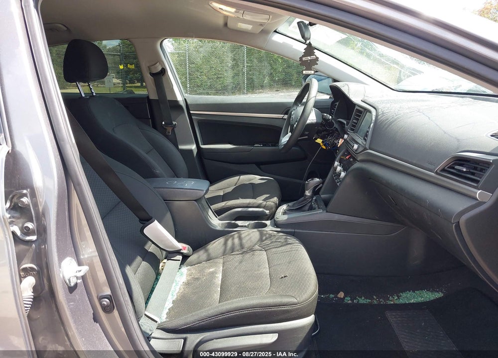 2020 HYUNDAI ELANTRA VIN: 5NPD84LF8LH537143
