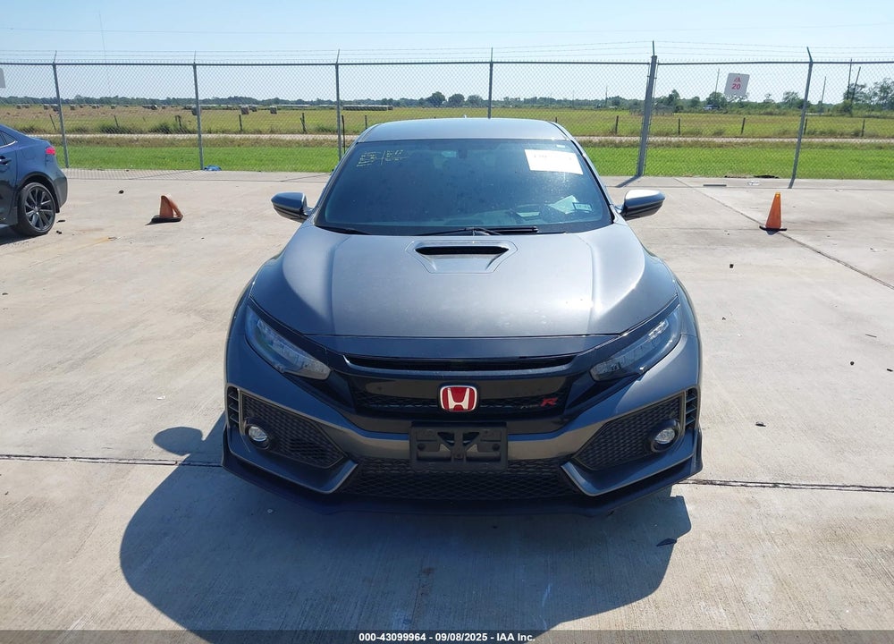 2017 HONDA CIVIC TYPE-R TOURING VIN: SHHFK8G75HU200860