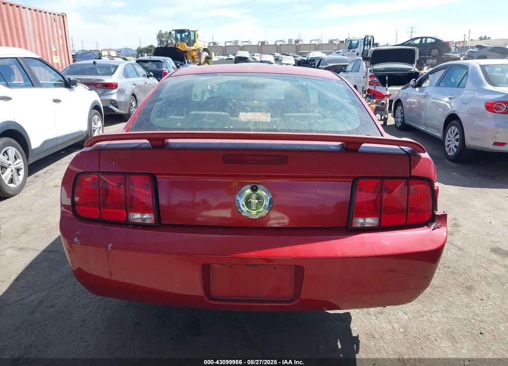 2008 FORD MUSTANG V6 DELUXE/V6 PREMIUM VIN: 1ZVHT80N285198161