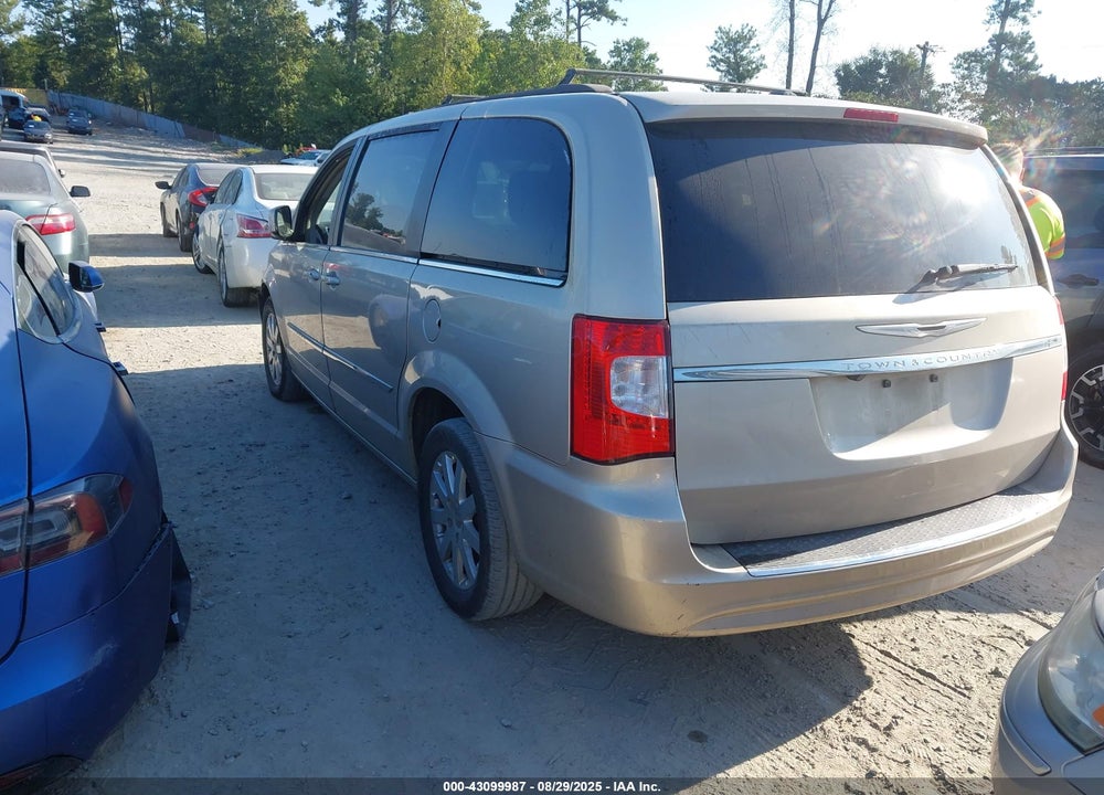 2014 CHRYSLER TOWN & COUNTRY VIN: 2C4RC1BGXER434017