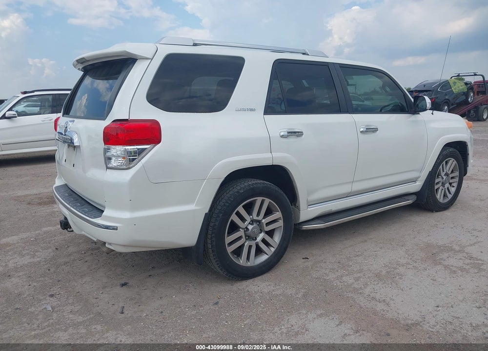 2011 TOYOTA 4RUNNER VIN: JTEZU5JR9B5027205