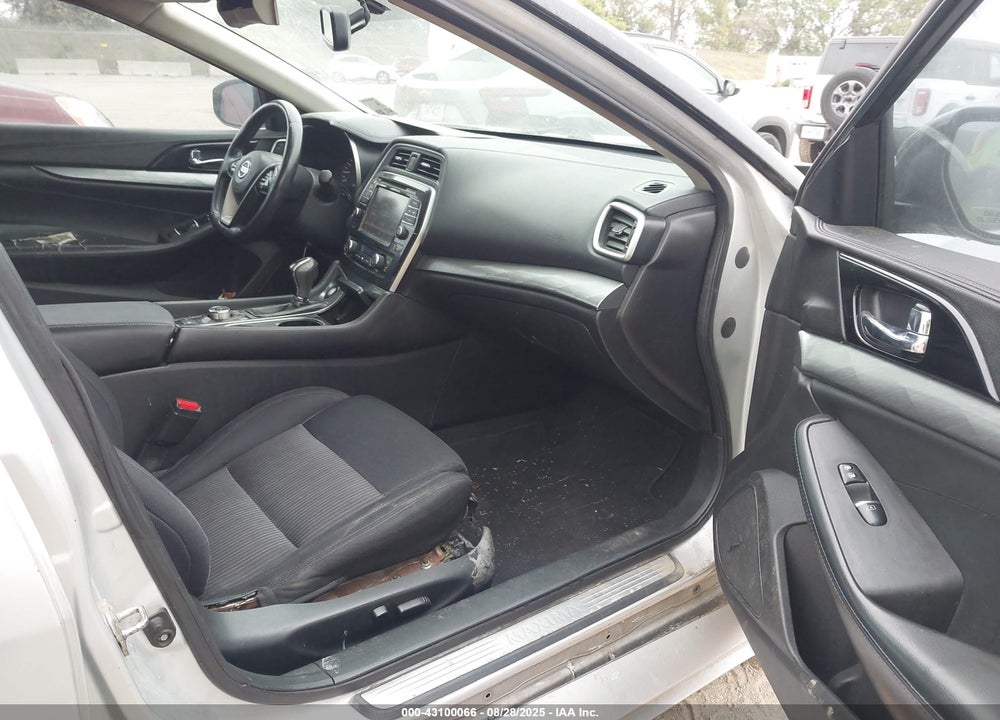 2016 NISSAN MAXIMA VIN: 1N4AA6AP0GC436815