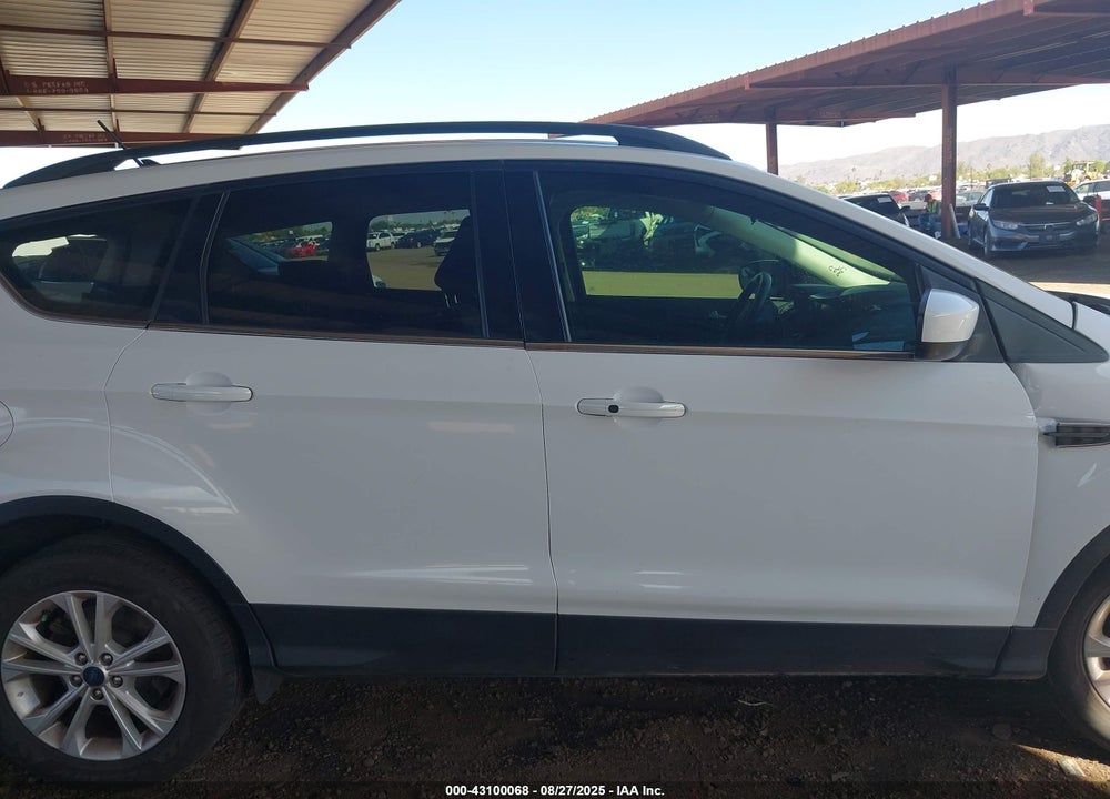 2019 FORD ESCAPE VIN: 1FMCU0HD8KUC05257