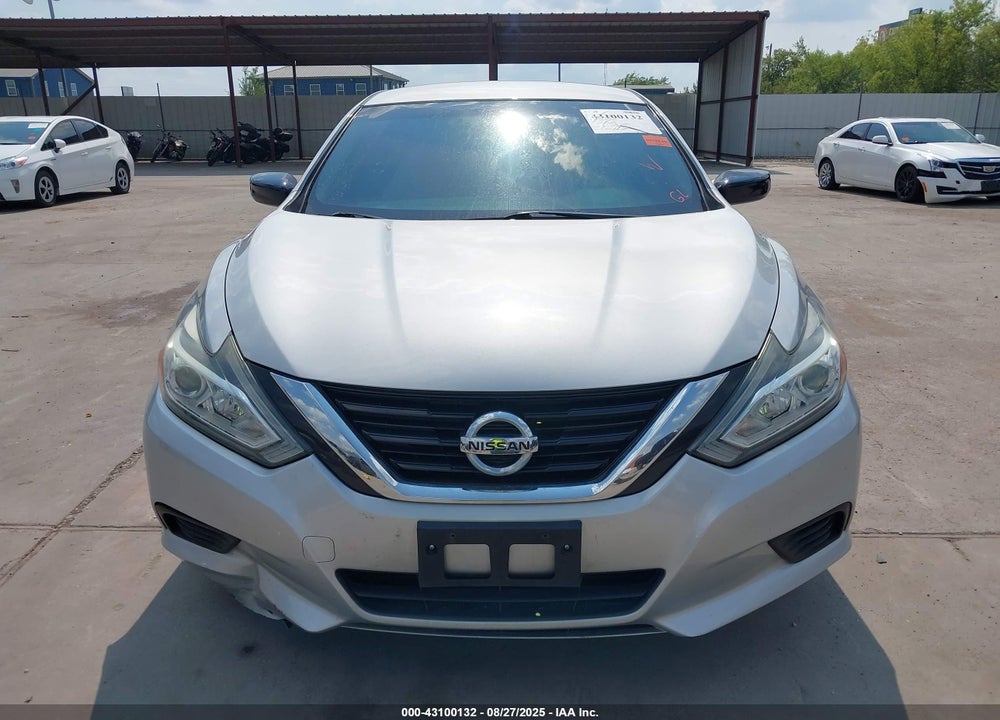 2017 NISSAN ALTIMA VIN: 1N4AL3AP3HC194094