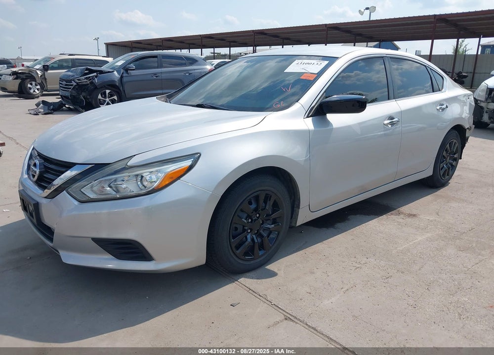 2017 NISSAN ALTIMA VIN: 1N4AL3AP3HC194094