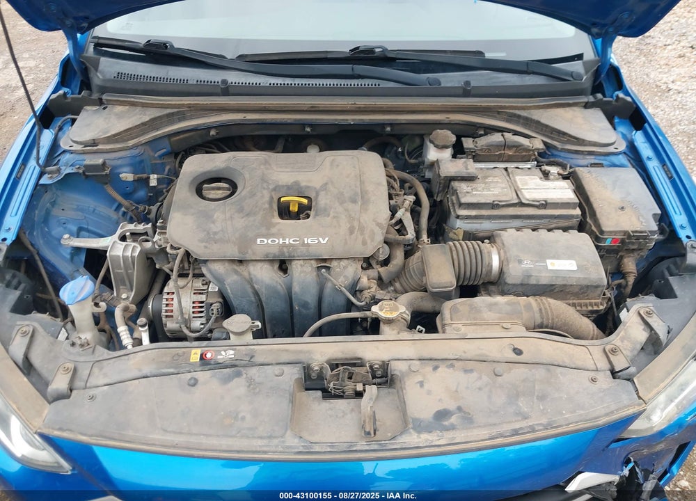 2018 HYUNDAI ELANTRA VIN: 5NPD84LF5JH215685
