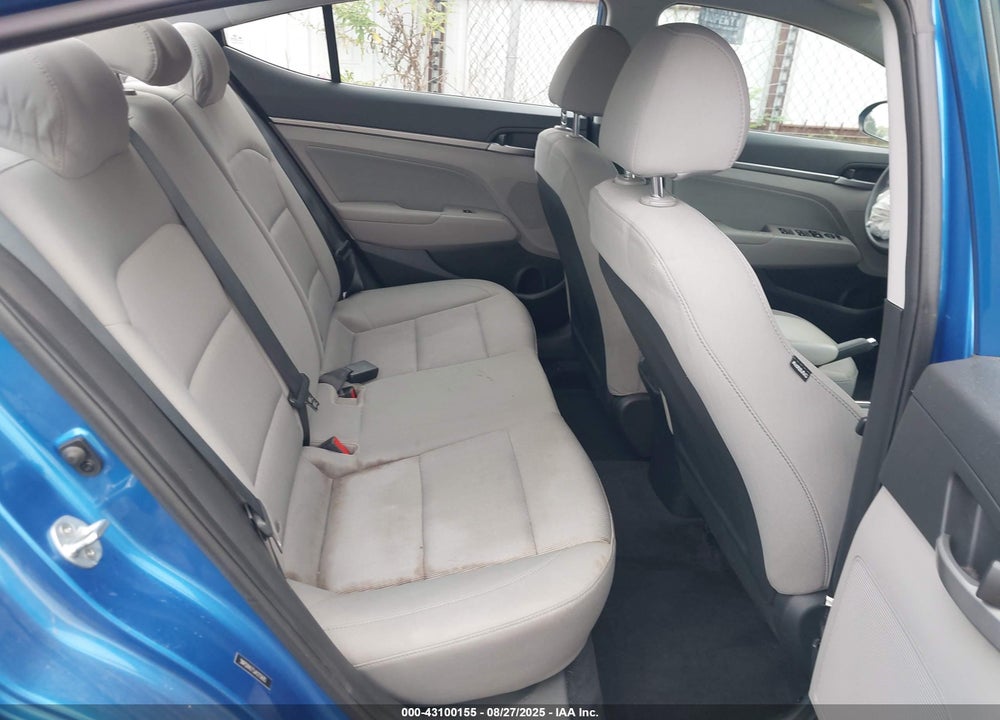 2018 HYUNDAI ELANTRA VIN: 5NPD84LF5JH215685