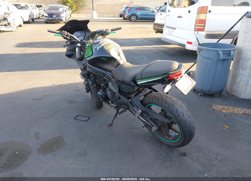 2014 KAWASAKI EX650 E VIN: JKAEXEE18EDA16945