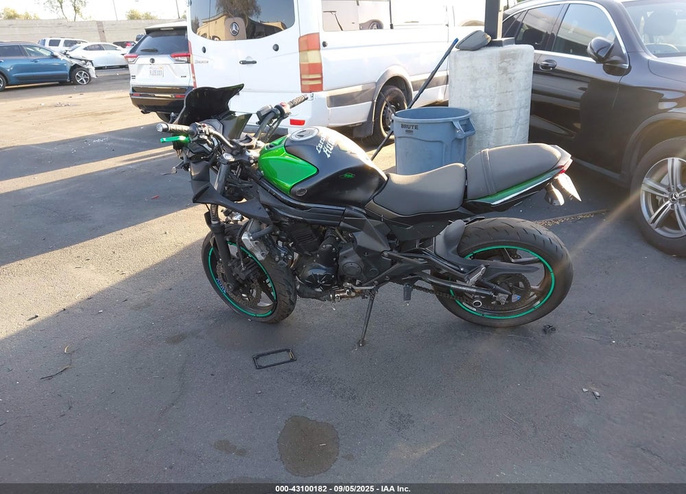 2014 KAWASAKI EX650 E VIN: JKAEXEE18EDA16945