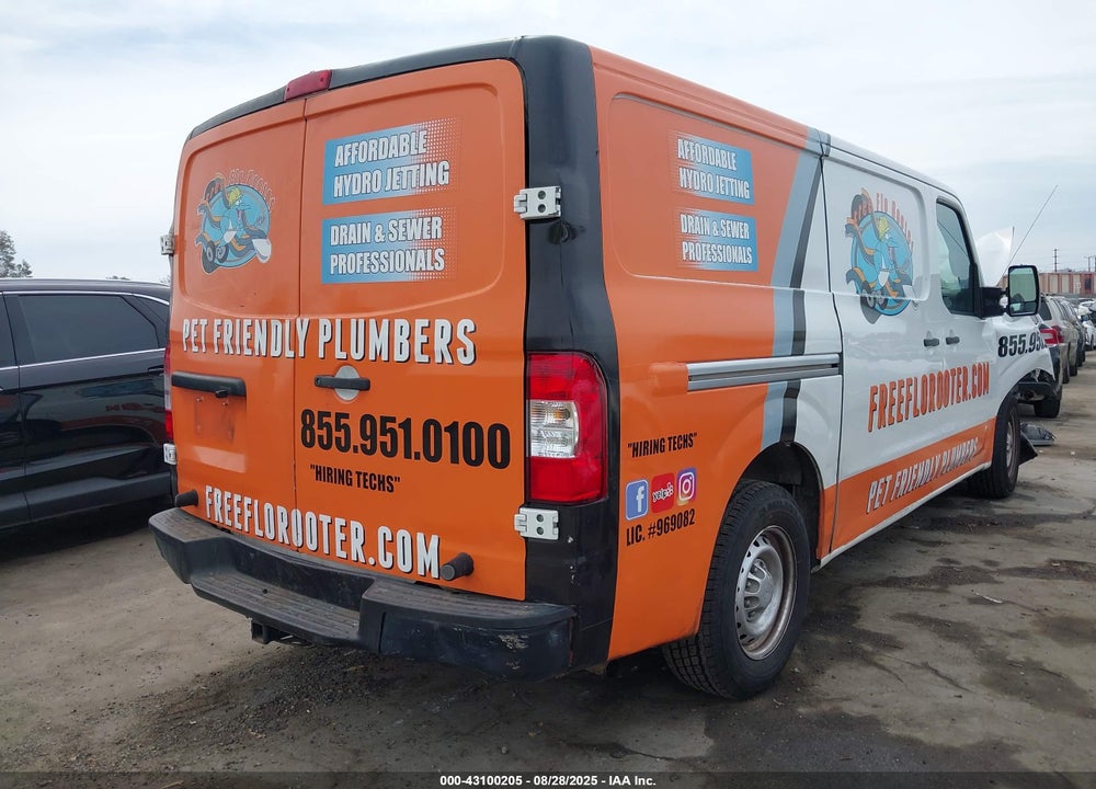 2015 NISSAN NV CARGO NV2500 HD VIN: 1N6AF0KX7FN803930