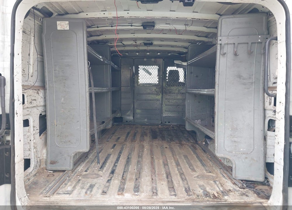 2015 NISSAN NV CARGO NV2500 HD VIN: 1N6AF0KX7FN803930