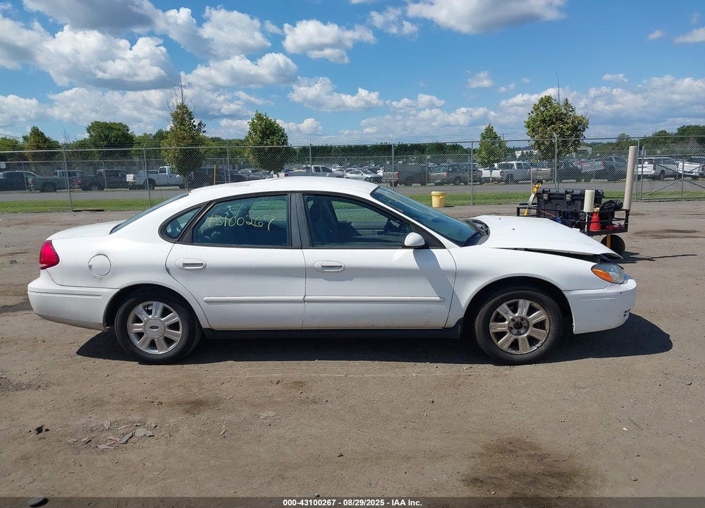2005 FORD TAURUS SEL VIN: 1FAFP56245A229025
