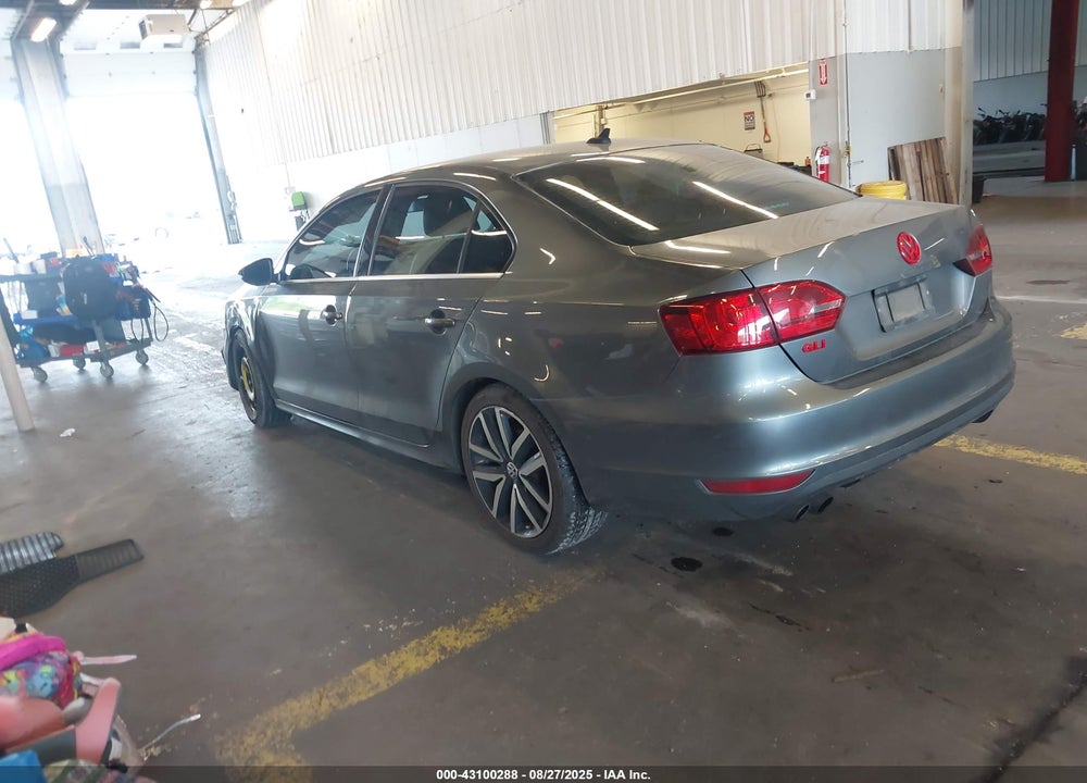 2013 VOLKSWAGEN JETTA VIN: 3VW4A7AJ0DM215697