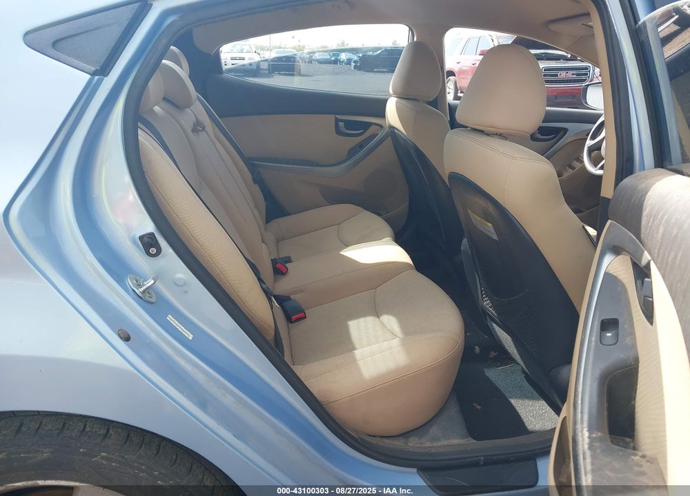 2013 HYUNDAI ELANTRA VIN: KMHDH4AE0DU708822