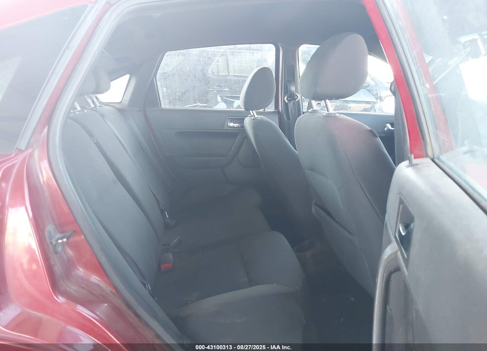 2010 FORD FOCUS VIN: 1FAHP3GN1AW225551