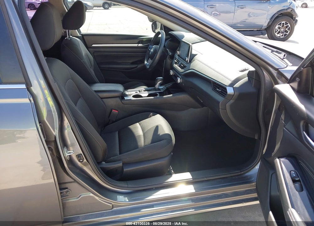 2021 NISSAN ALTIMA VIN: 1N4BL4DV0MN304652