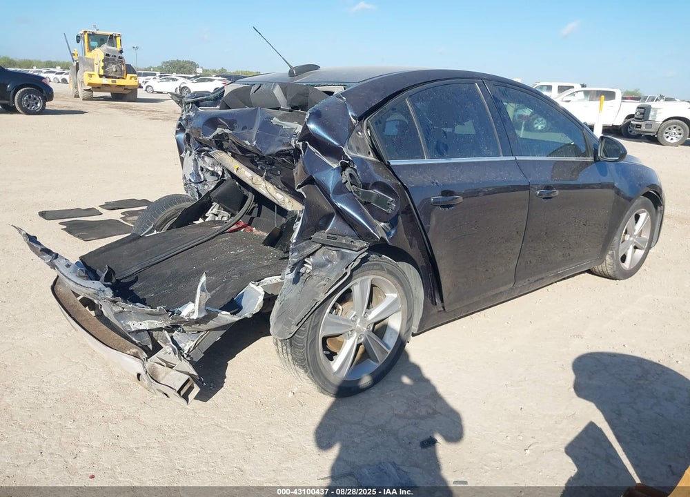2015 CHEVROLET CRUZE VIN: 1G1PE5SB4F7203574