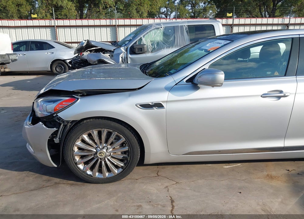 2015 KIA K900 VIN: KNALW4D44F6019640