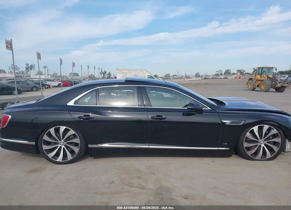 2022 BENTLEY FLYING SPUR VIN: SCBBG6ZGXNC096946