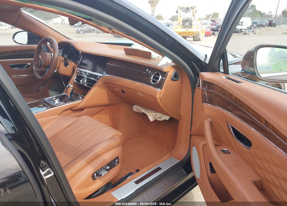2022 BENTLEY FLYING SPUR VIN: SCBBG6ZGXNC096946