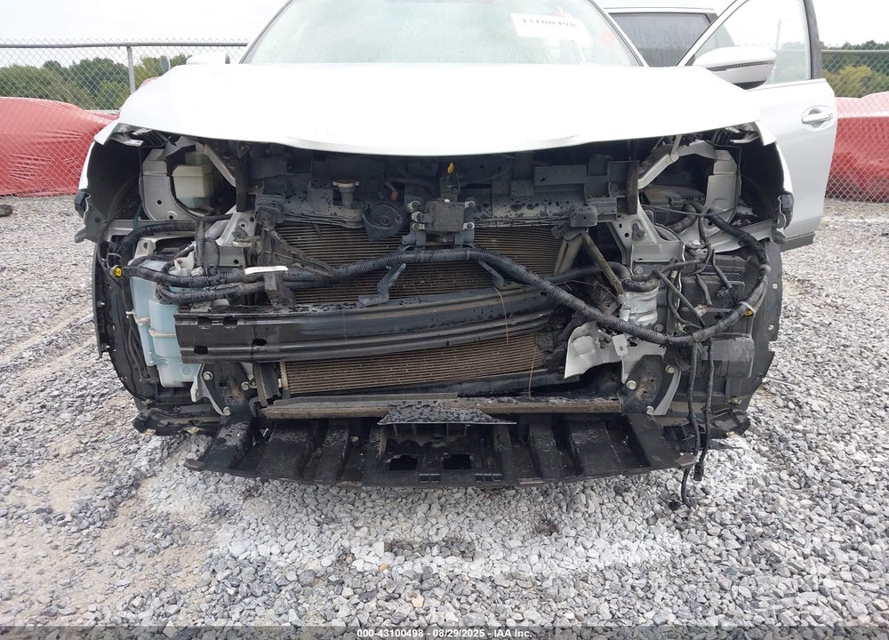 2018 NISSAN ROGUE VIN: JN8AT2MT8JW453510